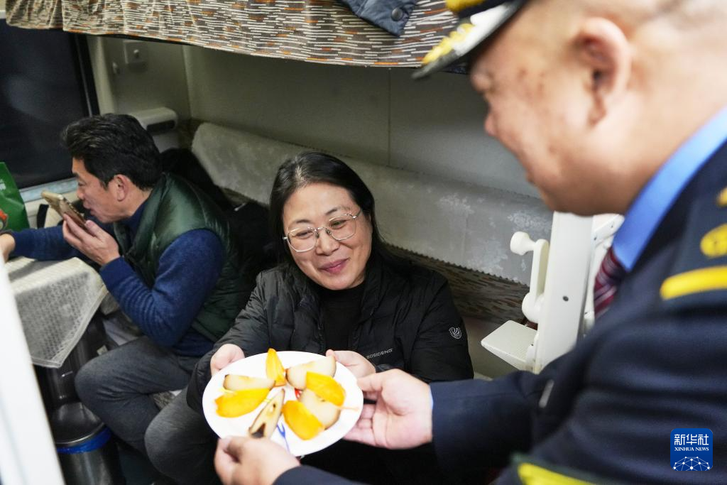 乘“雪国列车”去漠河“找北”