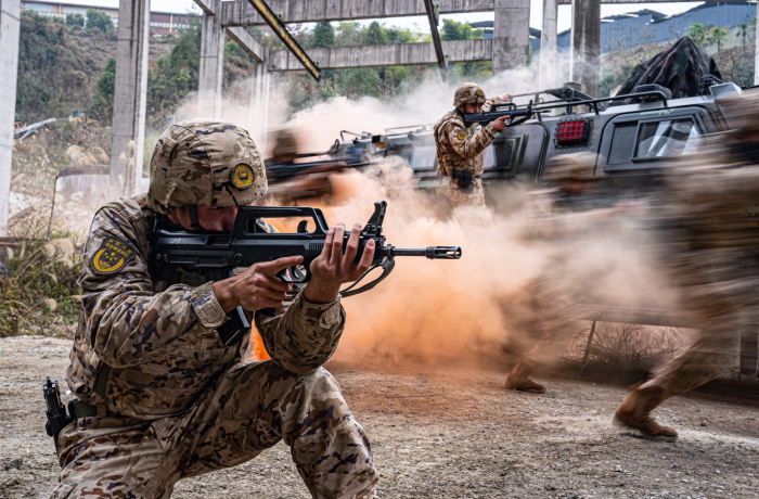 武警重庆总队执勤第五支队开展捕歼战斗演练