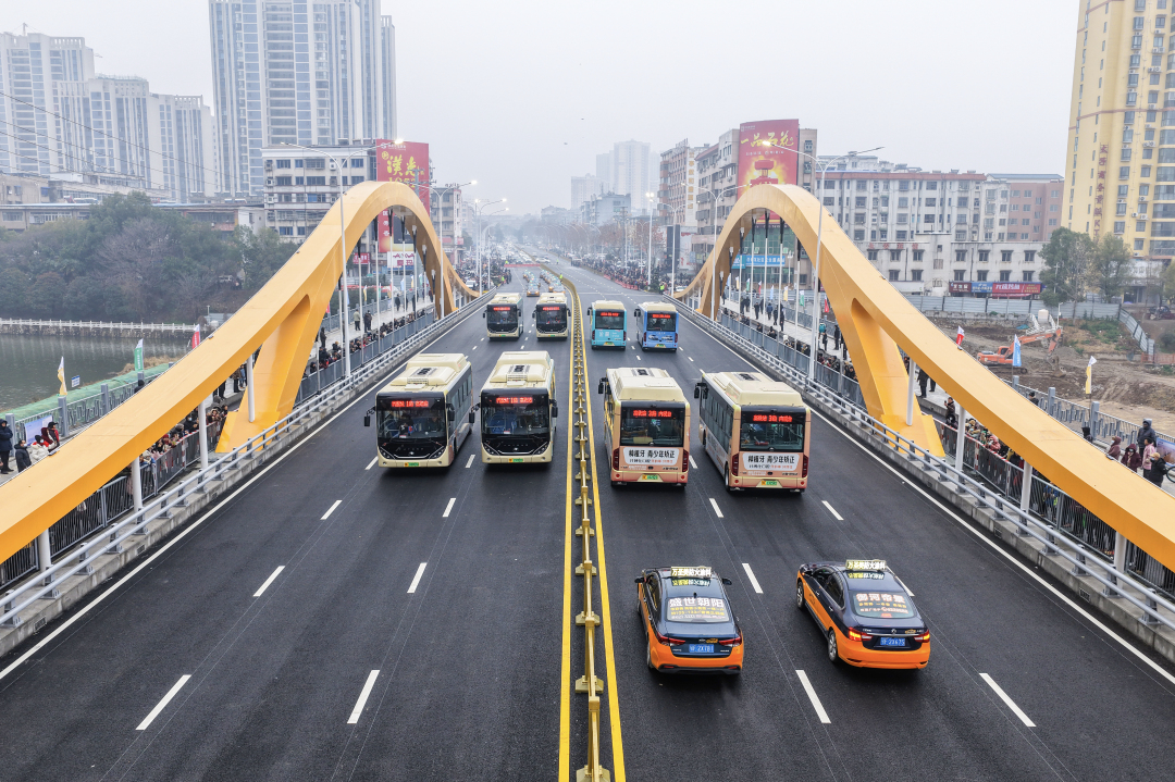 湖北枣阳新华大桥建成通车
