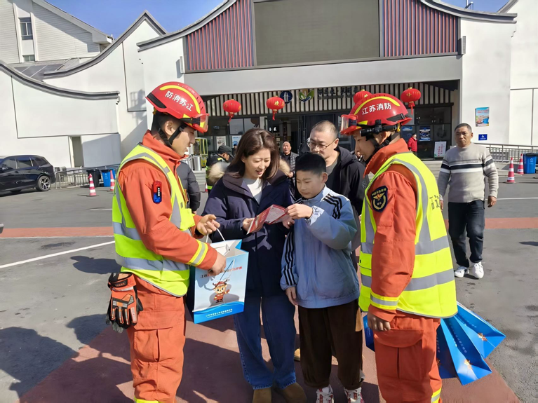 江苏省高速公路消防救援队伍圆满完成2026年春节安全保卫工作