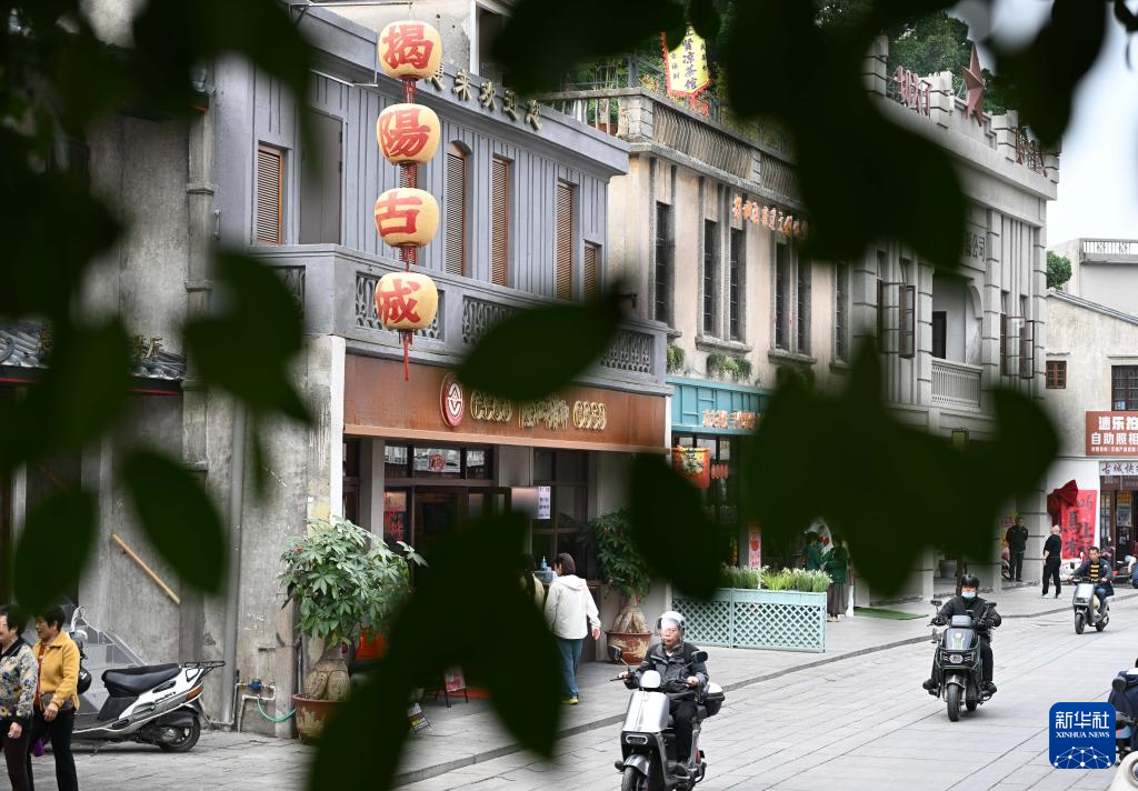 广东:揭阳古城焕新出圈