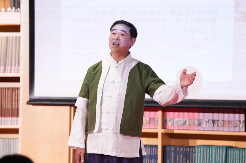 秦巴歌韵传千年 汉水遗珍耀京华——紫阳民歌讲唱会在国家大剧院圆满落幕
