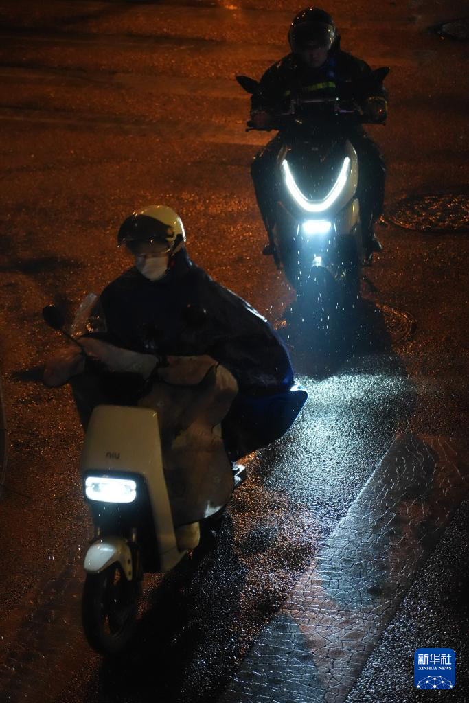 北京迎明显降雨天气过程