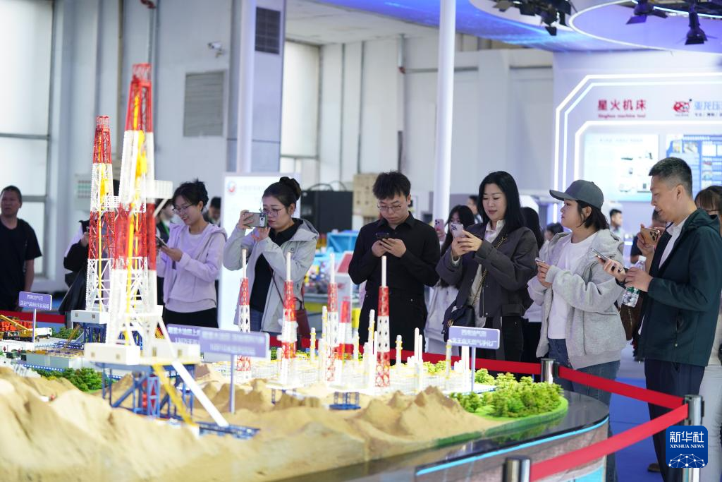 第十届中俄博览会搭建高水平对外开放平台