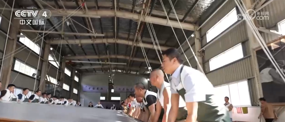 文化中国行 | 纸寿千年承载匠人坚守 跨界新生释放无限可能