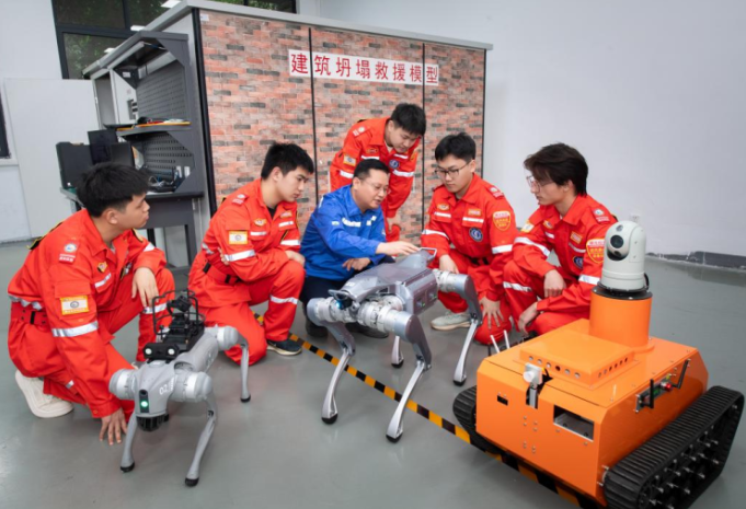 重庆工程职业技术大学“院长话专业”系列访谈|资源与安全学院院长骆大勇：职业本科启新程 智技融合守安澜
