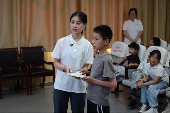 乡音润童心 青春护文脉 扬州大学实践团方言传承课程走进德胜村暑托班 乡音润童心 青春护文脉 扬州大学实践团方言传承课程走进德胜村暑托班