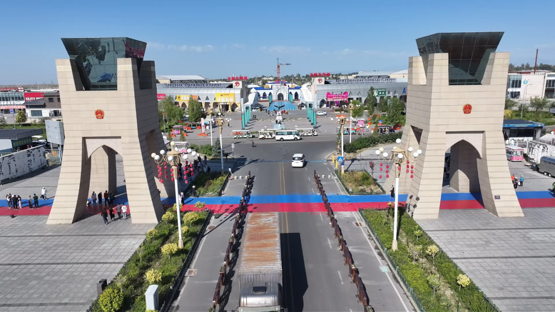 真诚相待 他们在霍尔果斯成为跨国合伙人