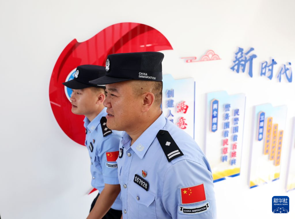 万里边疆行丨“暖心大鹏”